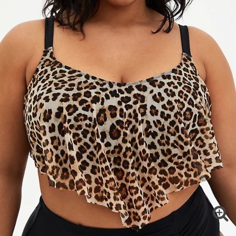 🆕LEOPARD WIRELESS MESH V-FLOUNCE BIKINI TOP 👙